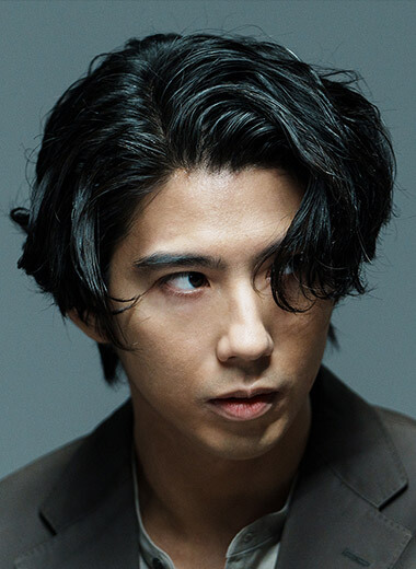 賀来賢人 / リュウジ